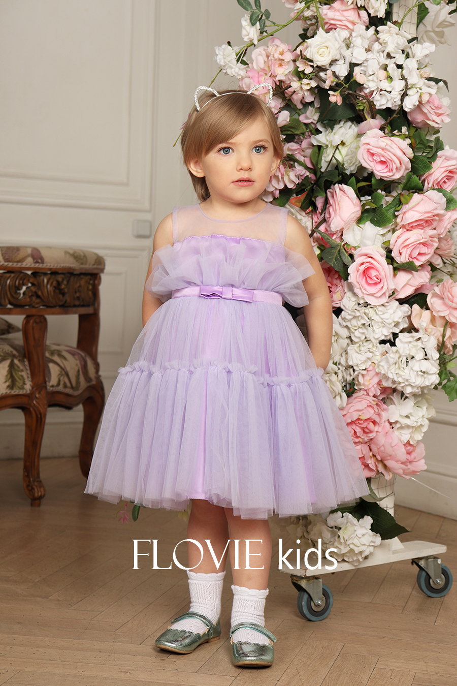 Детское нарядное платье  MAGGI