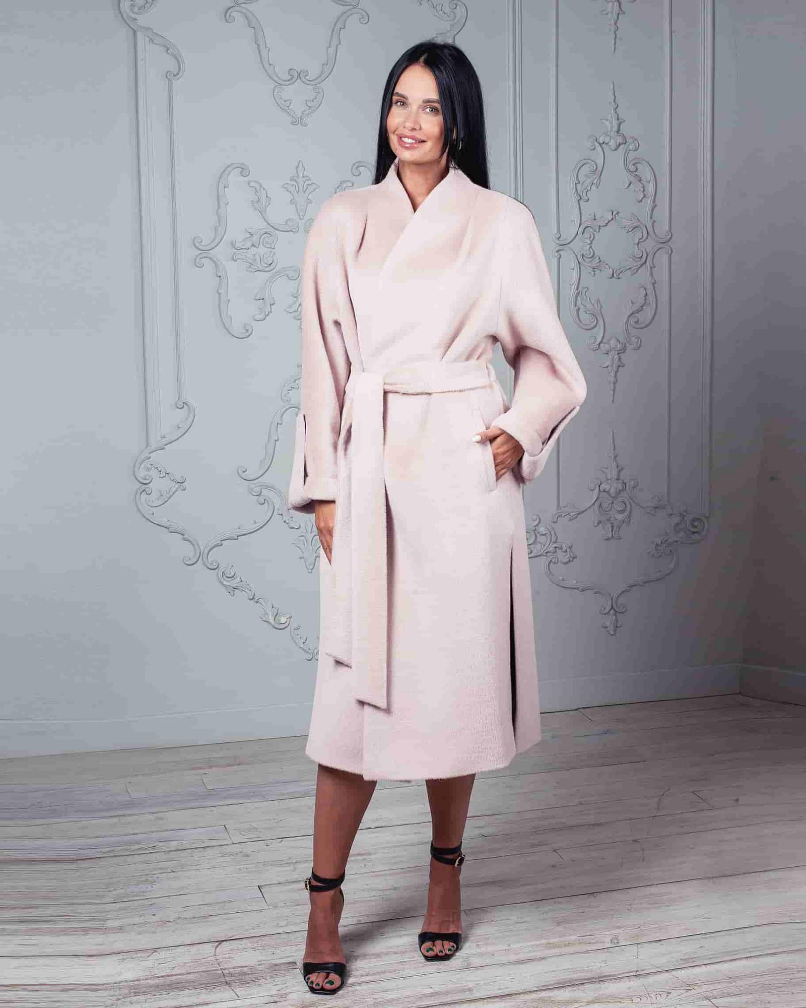 Пальто из  шерсти альпака