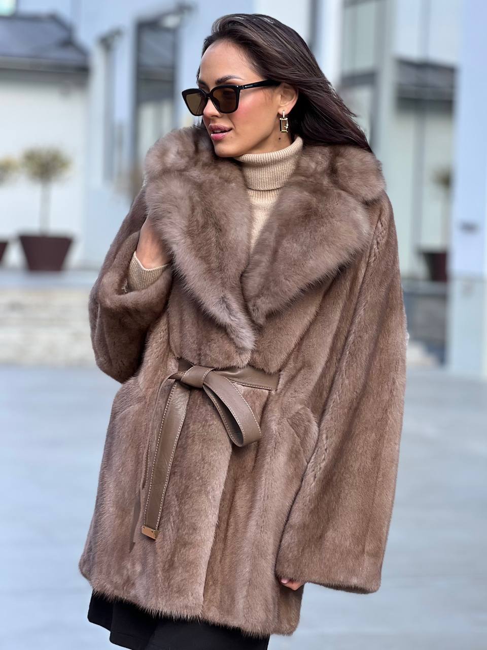 Полушубок из аукционной норки NAFA Mink цвета Pastel