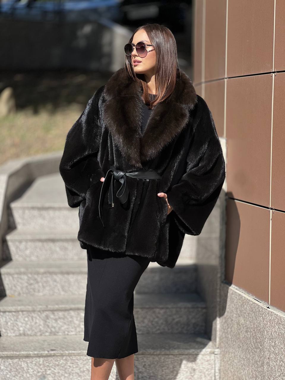 Шикарный полушубок из меха норки BLACKGLAMA