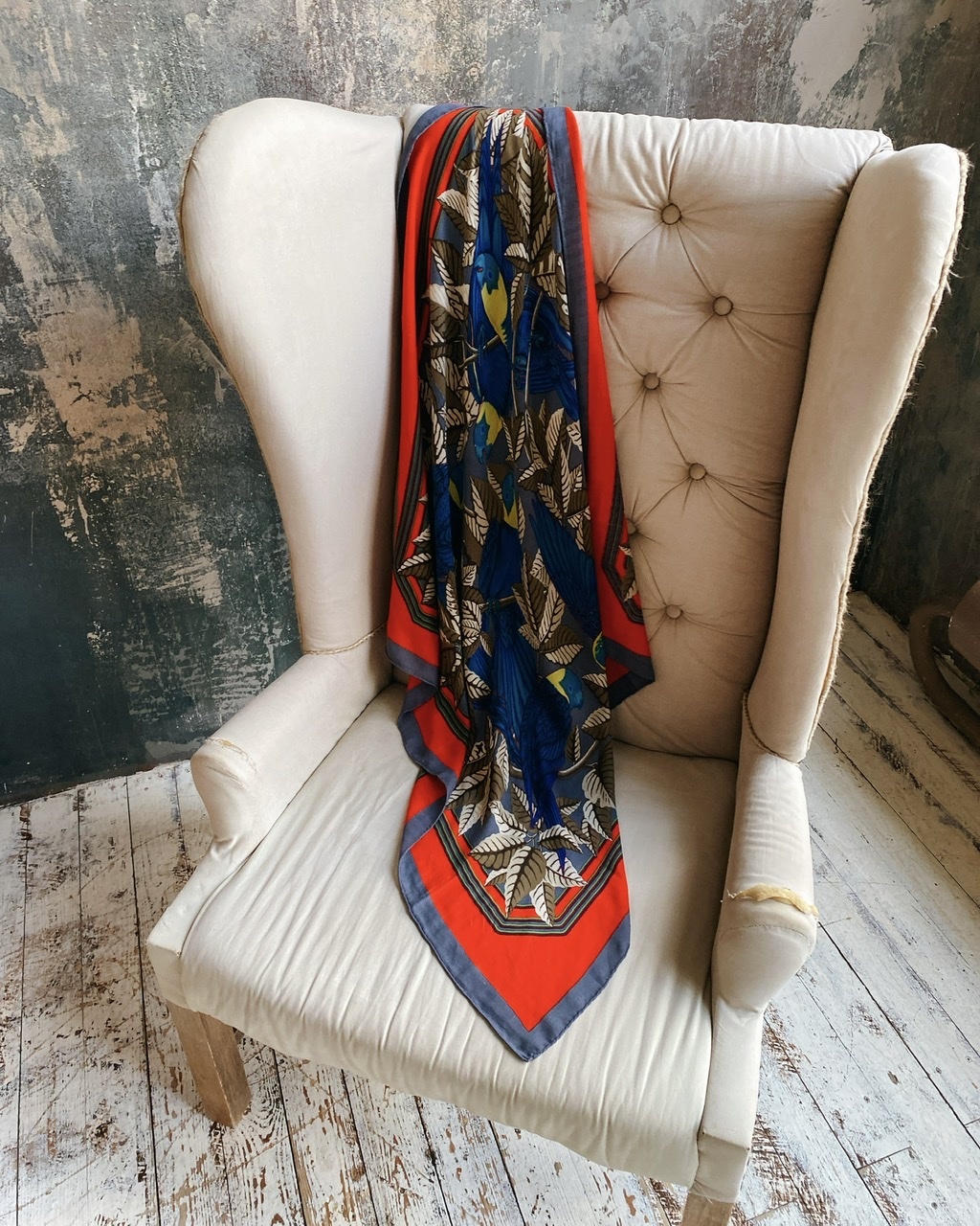 Шерстяной платок Hermès Les Perroquets