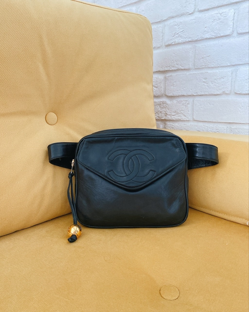 Сумка-пояс Chanel