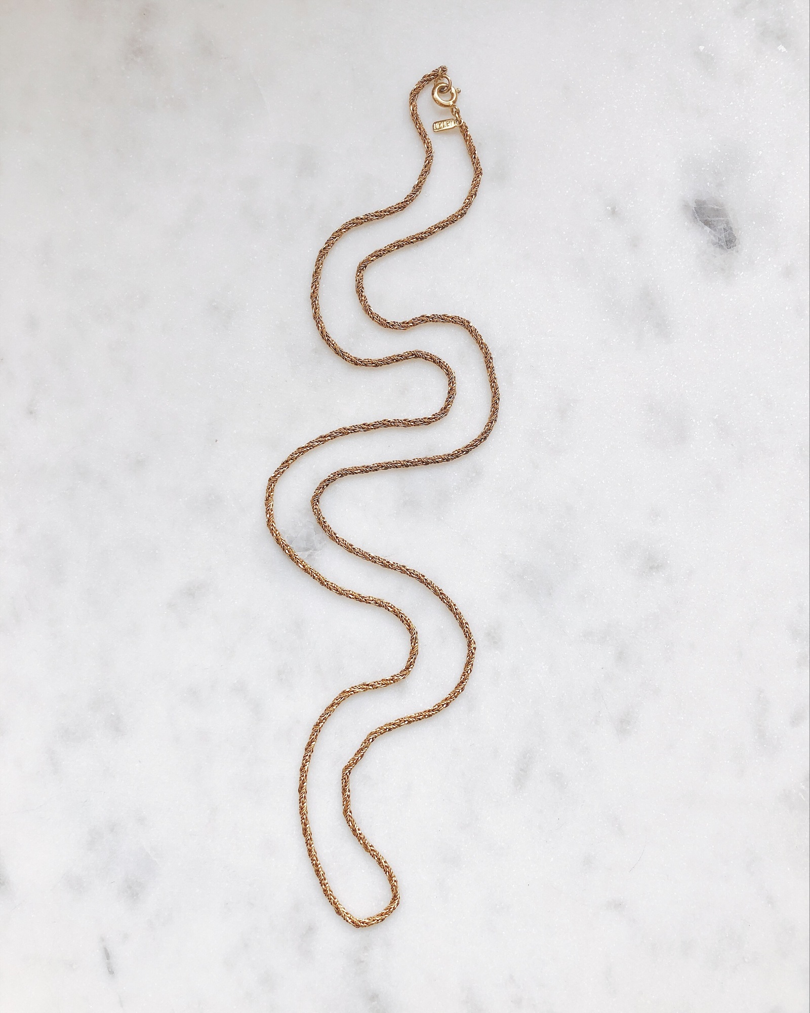 Матовая цепь Monet