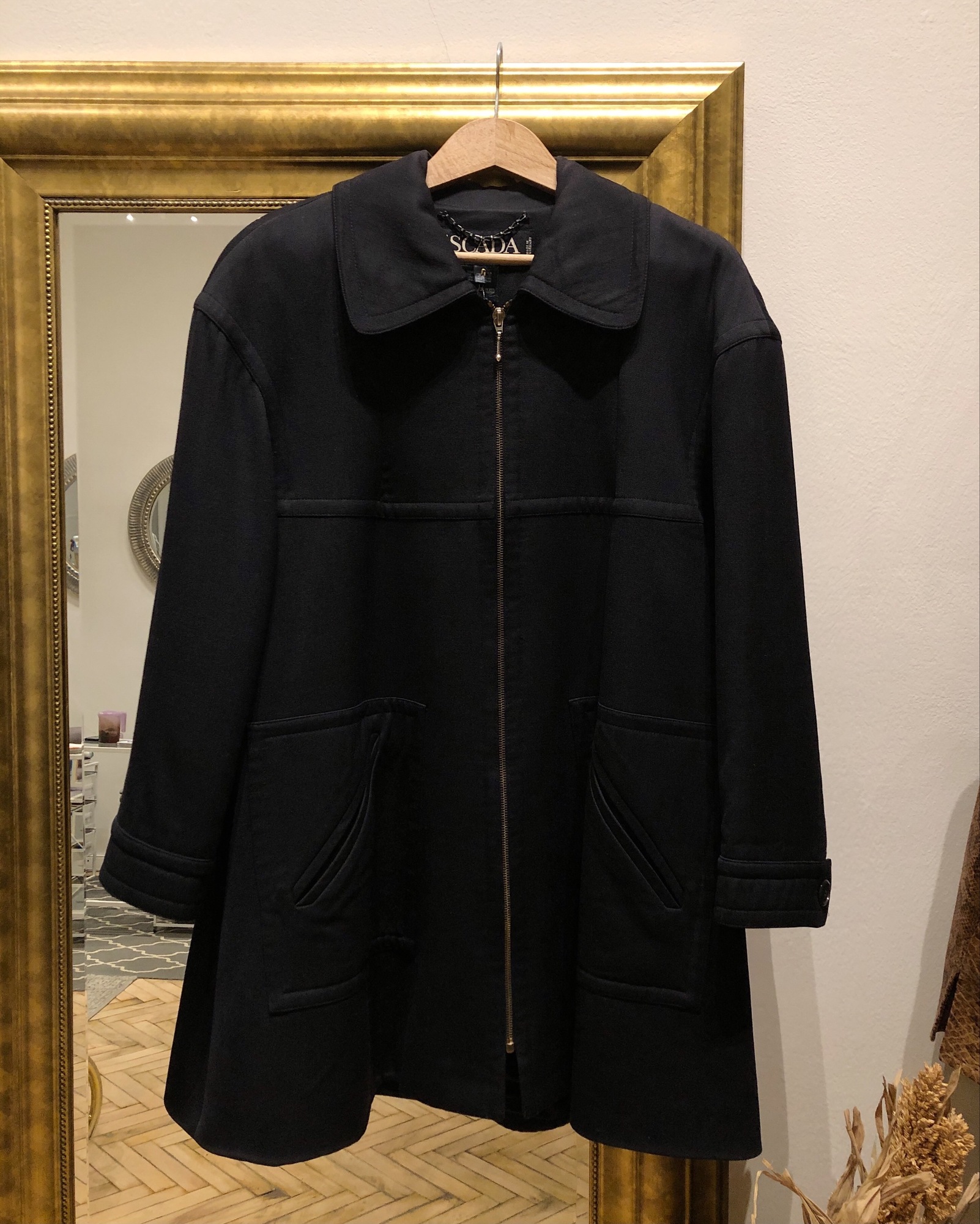 Пальто на молнии Escada