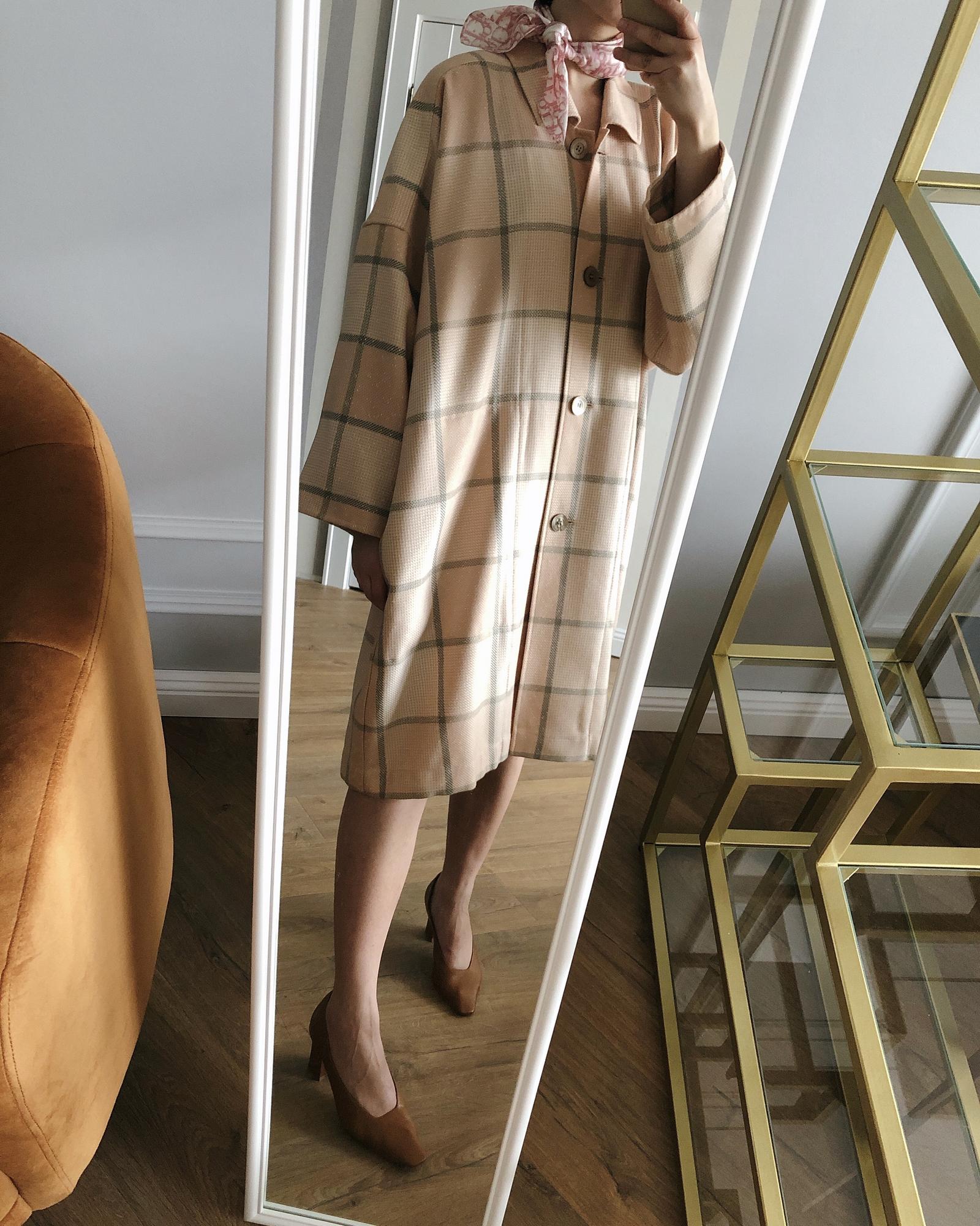 Клетчатое пальто Escada