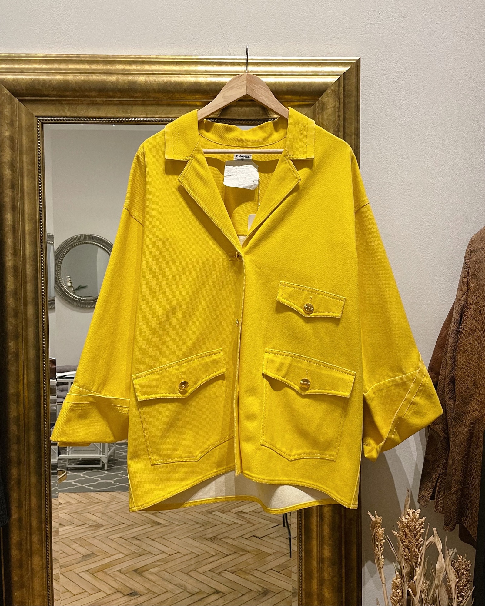 Джинсовый жакет Chanel