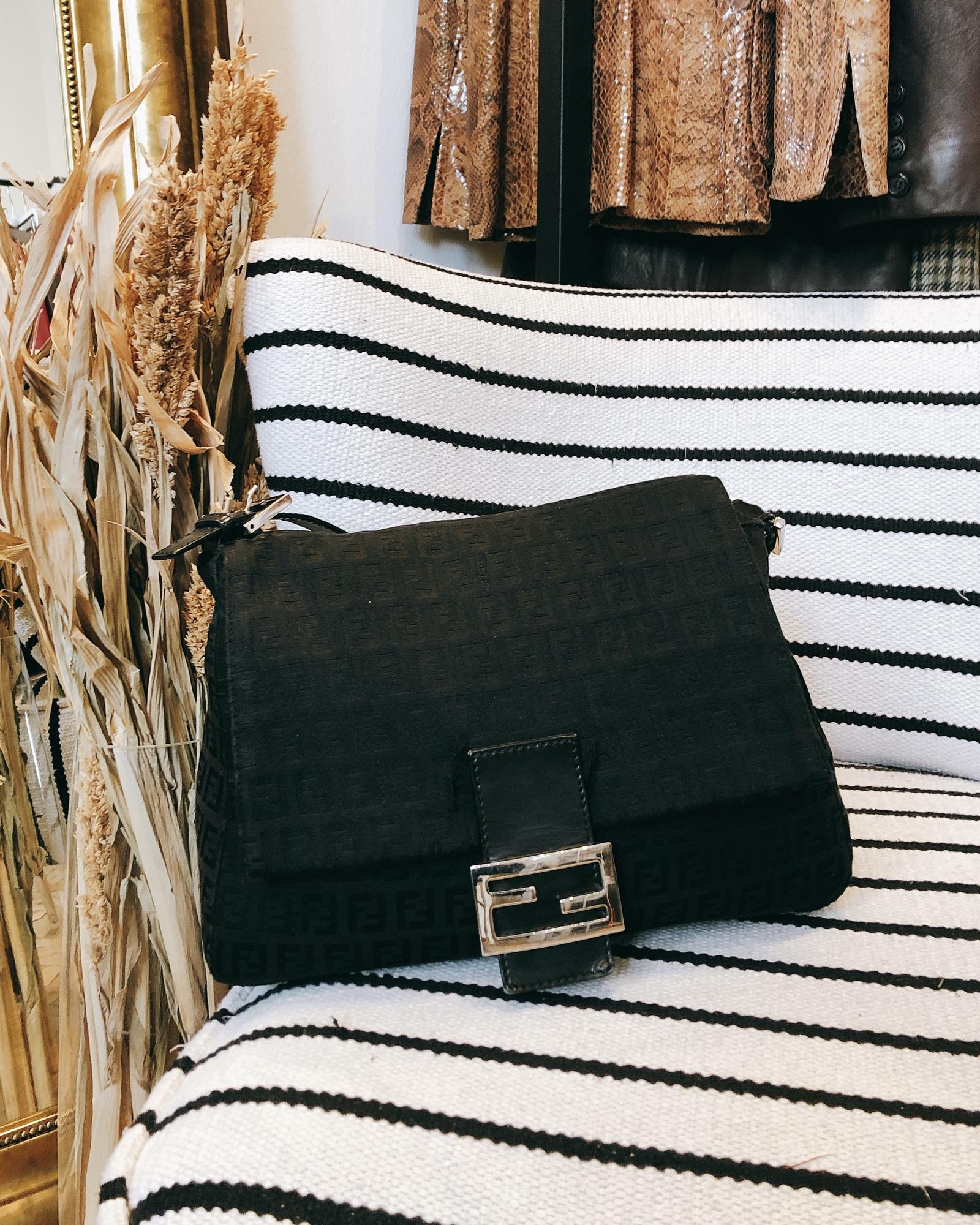 Сумка Fendi Mamma Baguette