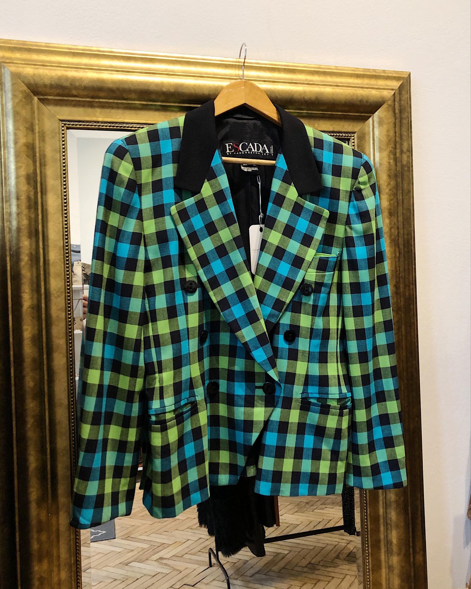 Клетчатый жакет Escada