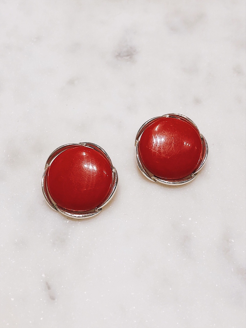 Красные клипсы Lisner