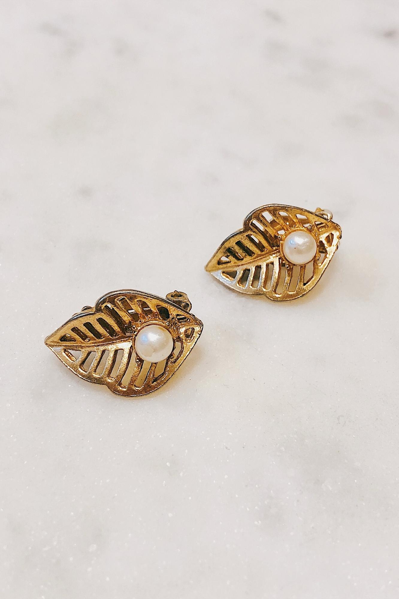 Клипсы-листья с жемчужиной