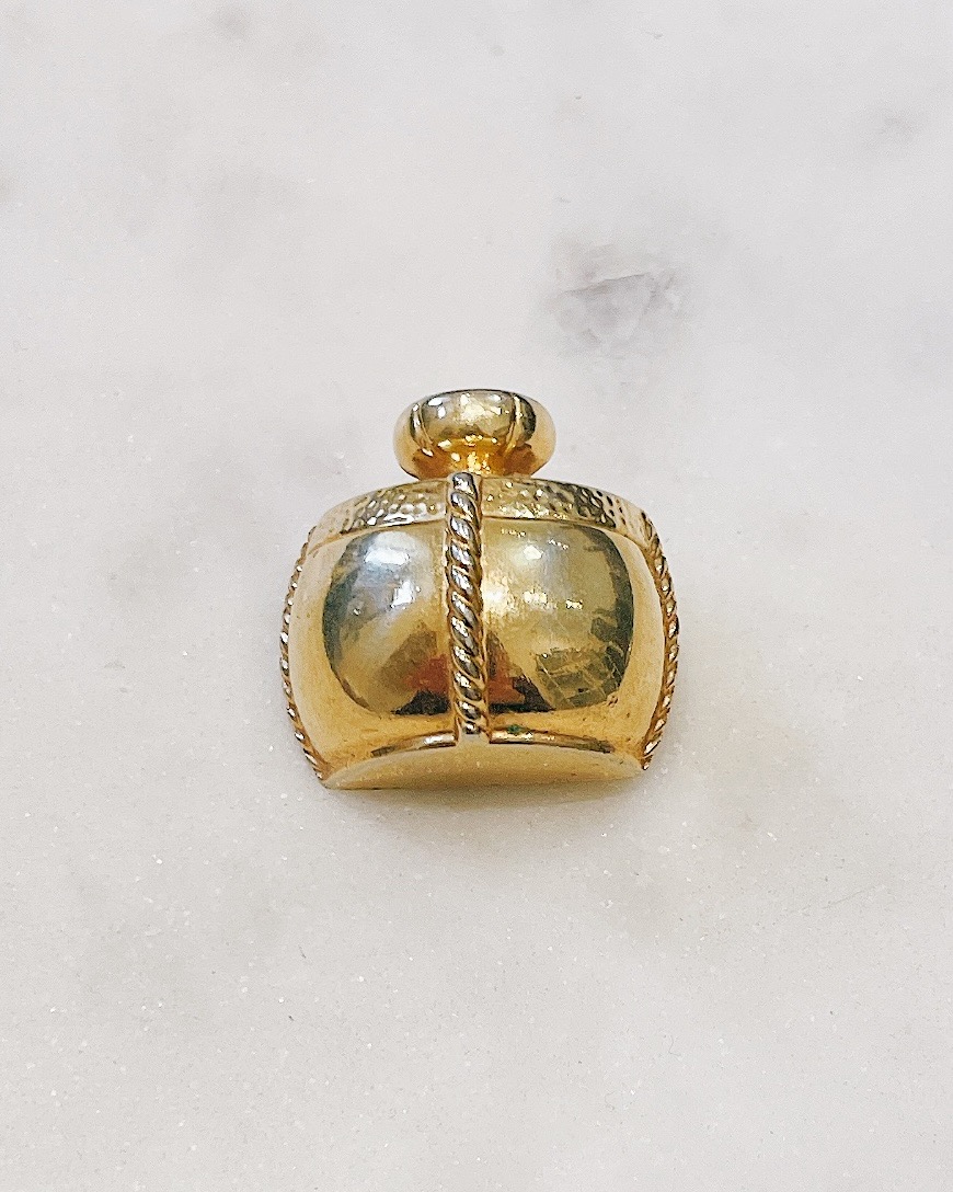 Брошь-флакон Yves Saint Laurent