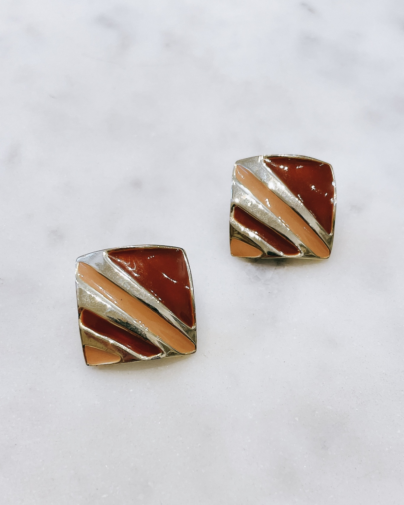 Серьги с эмалью