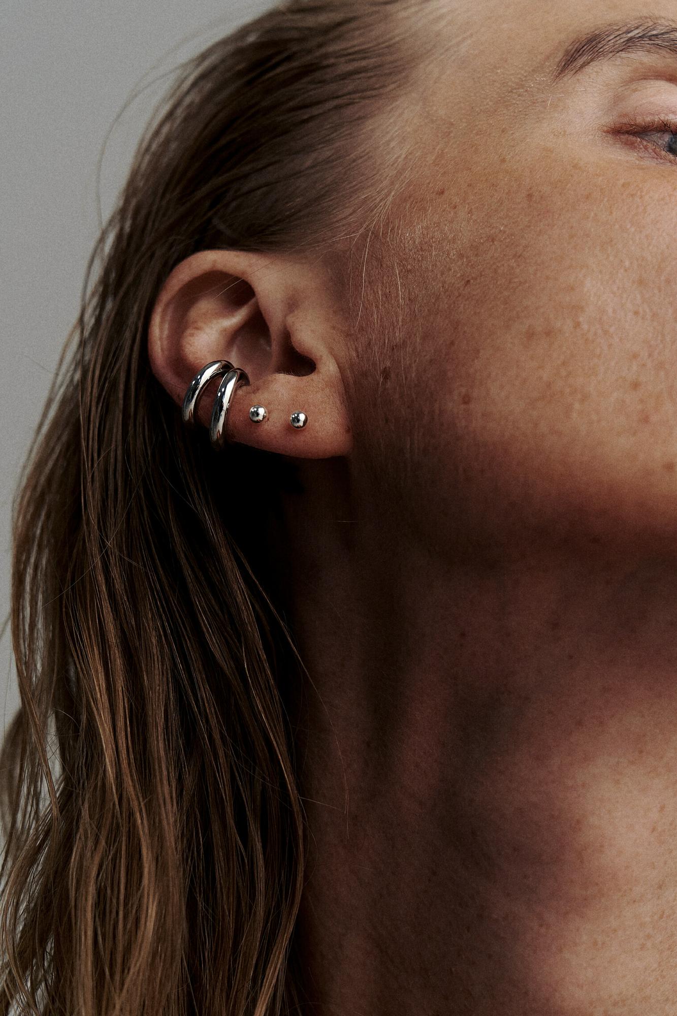 сет из 2х кафф в серебристом оттенке