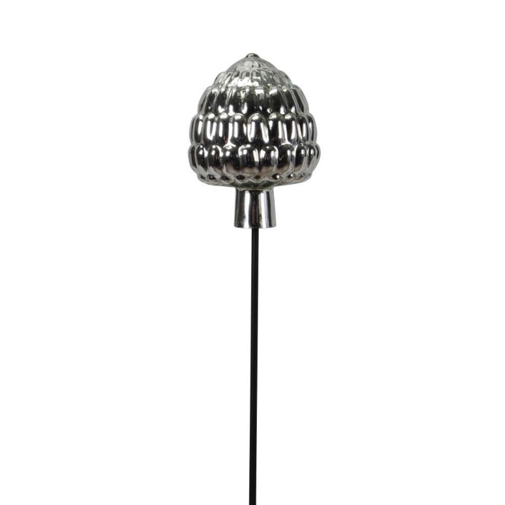 Артишок на штыре