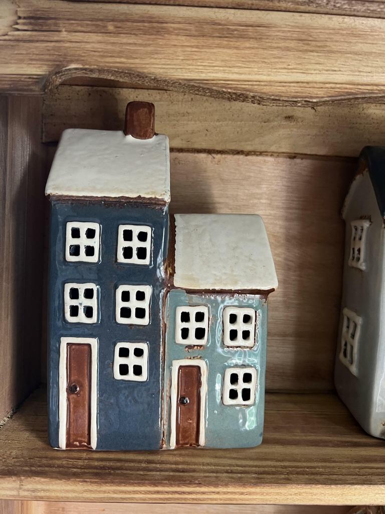 Домик двойной