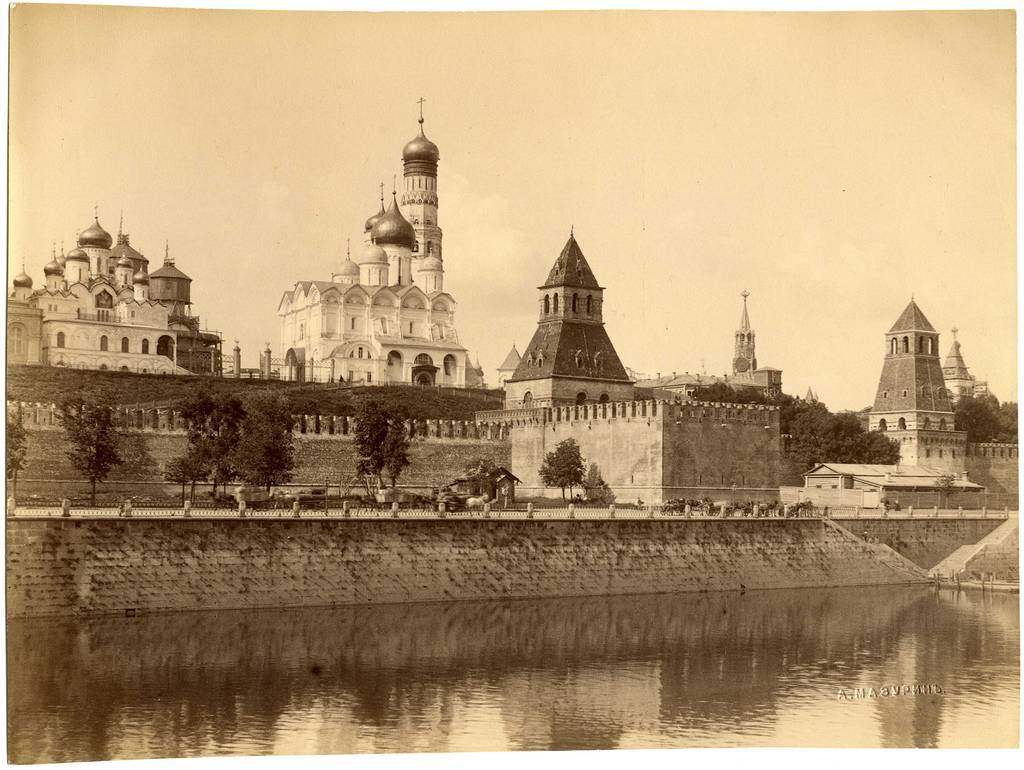 Алексей Мазурин  Вид на Кремль  1890 г.