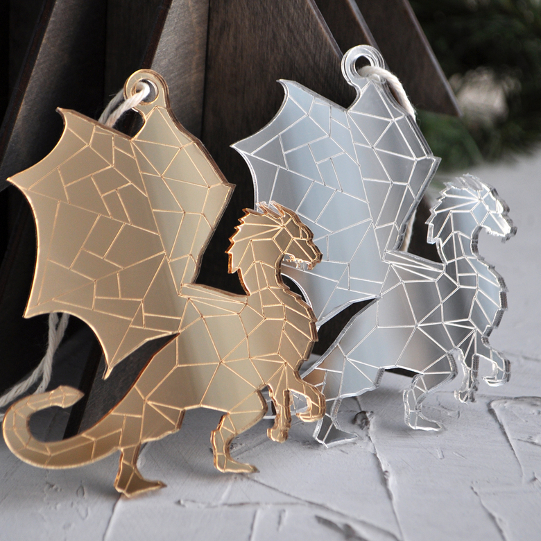 необычная новогодняя ёлочная игрушка дракон - сувенир на новый год необычный подарок в виде дракона