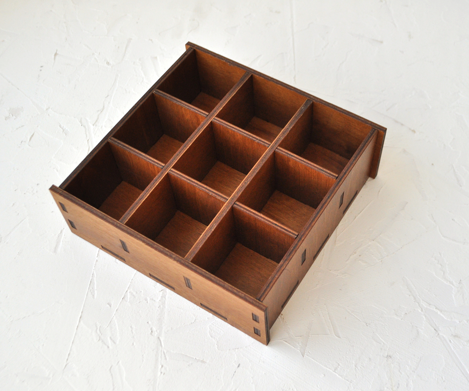 Органайзер с 9 секциями