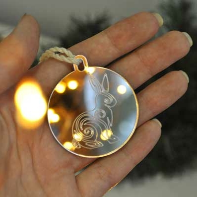 подарочный набор зеркальных ёлочных игрушек с кроликом