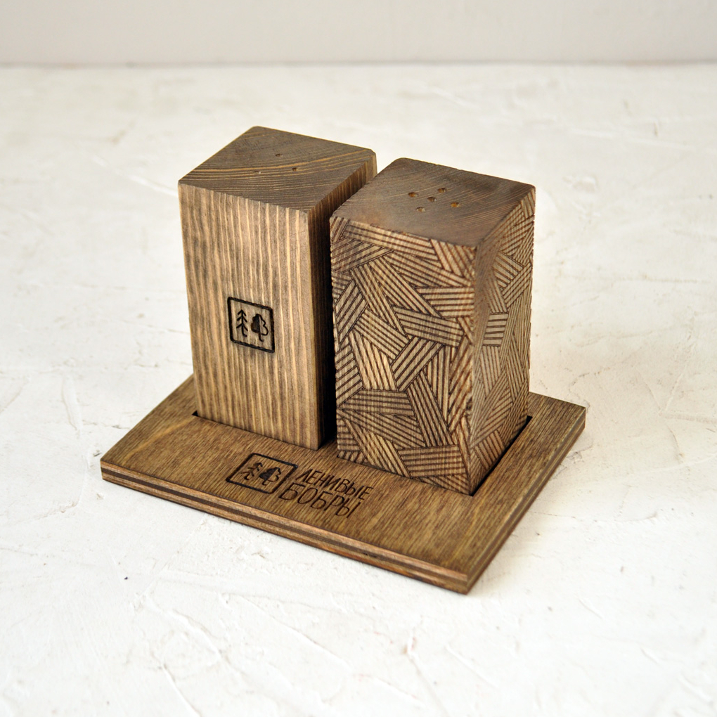 солонка и перечница из массива ясеня с вашим логотипом сделаем на заказ