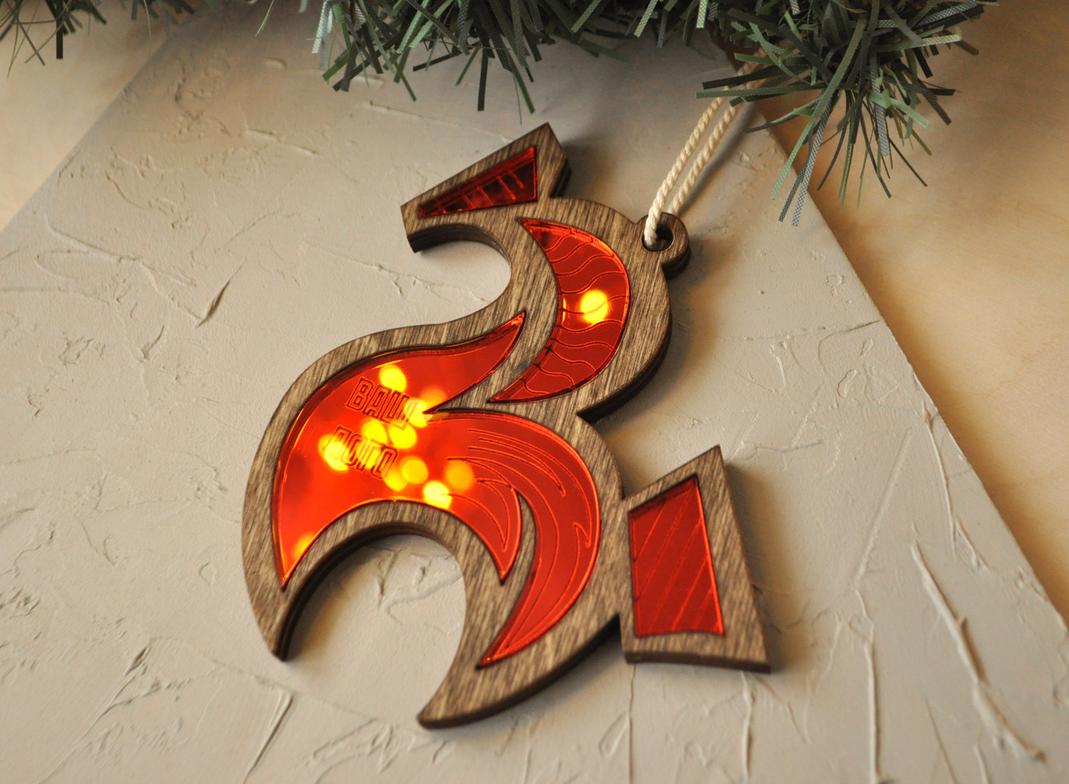 Ёлочная игрушка деревянная "Лошадка фантазийная" с зеркальными вставками и логотипом (минимальный тираж 15 шт)