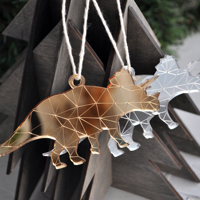 Ёлочная новогодняя игрушка - Динозавр Трицератопс - купить необычный сувенир в подарок на Новый год