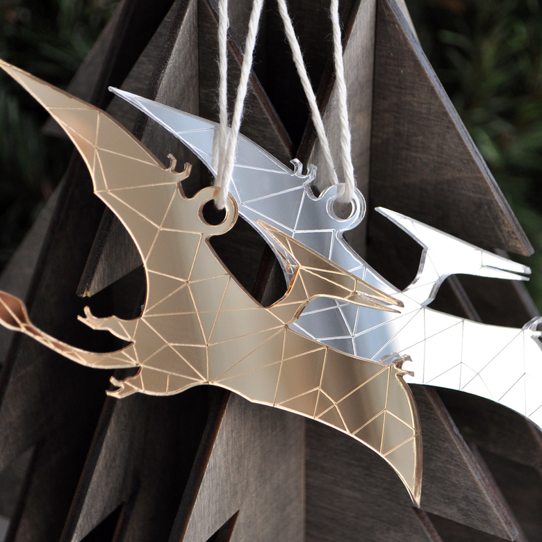 Ёлочная новогодняя игрушка - Летающий Динозавр Птеродактиль - купить необычный сувенир в подарок на Новый год