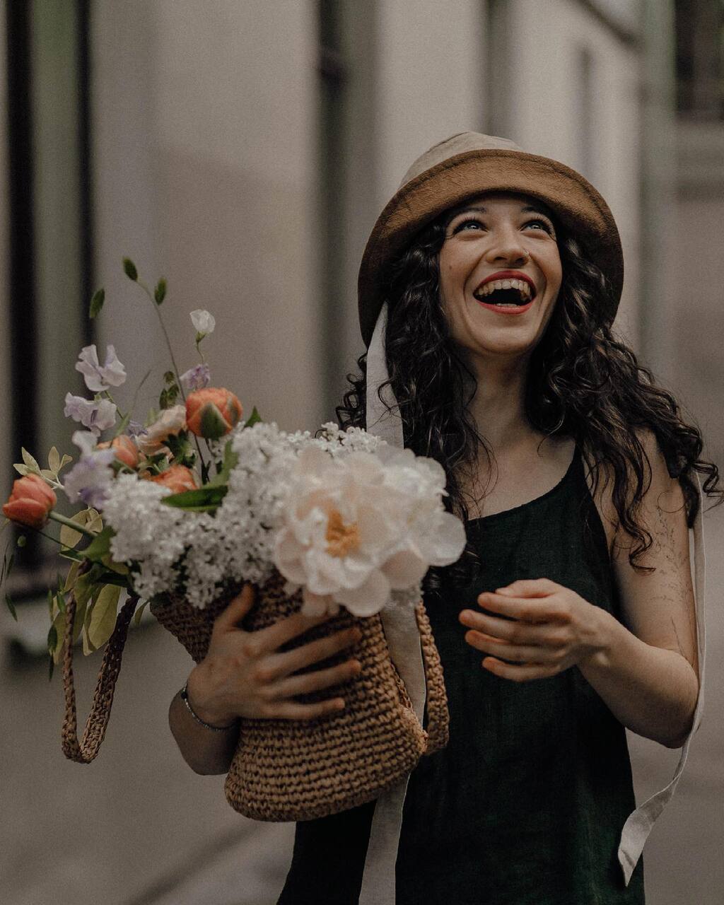 Летняя панама с лентами Горчица