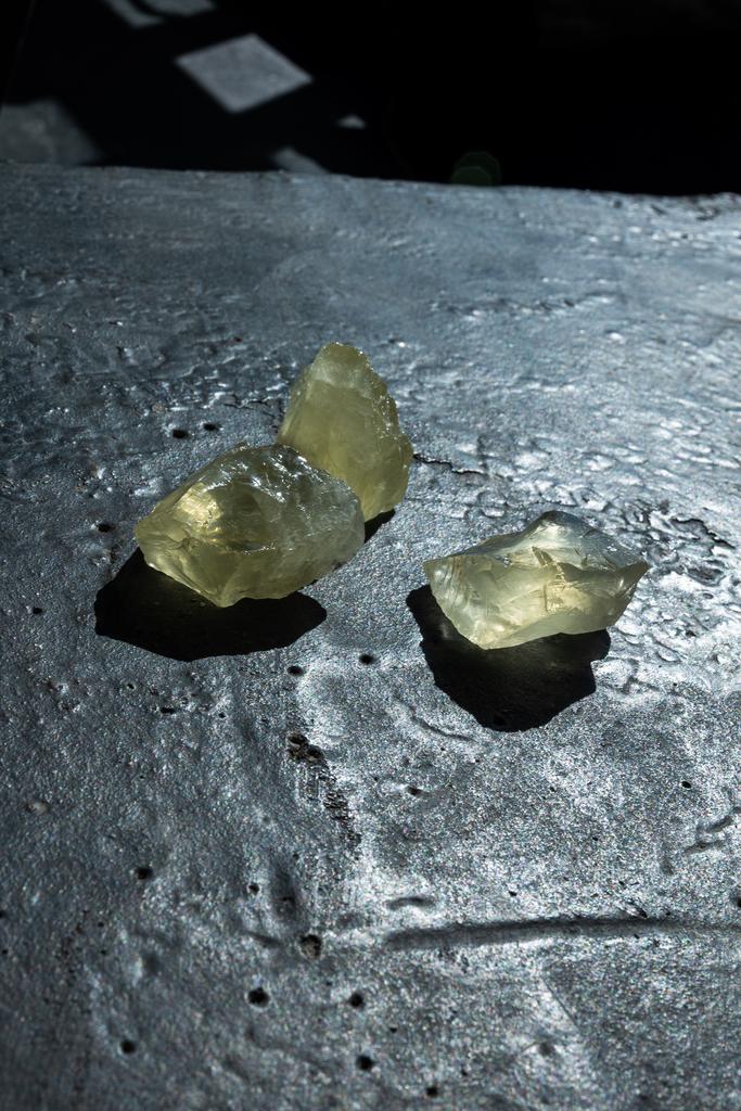 Натуральный камень -ЦИТРИН