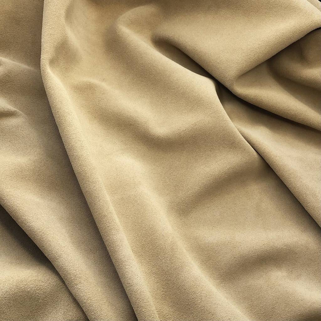 Темный беж замша