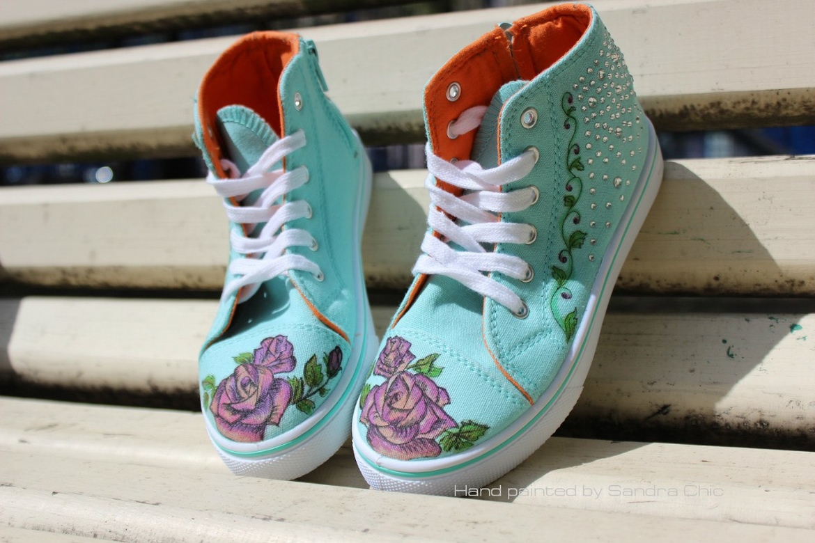Мятные детские кеды с росписью "Tatoo rose"
