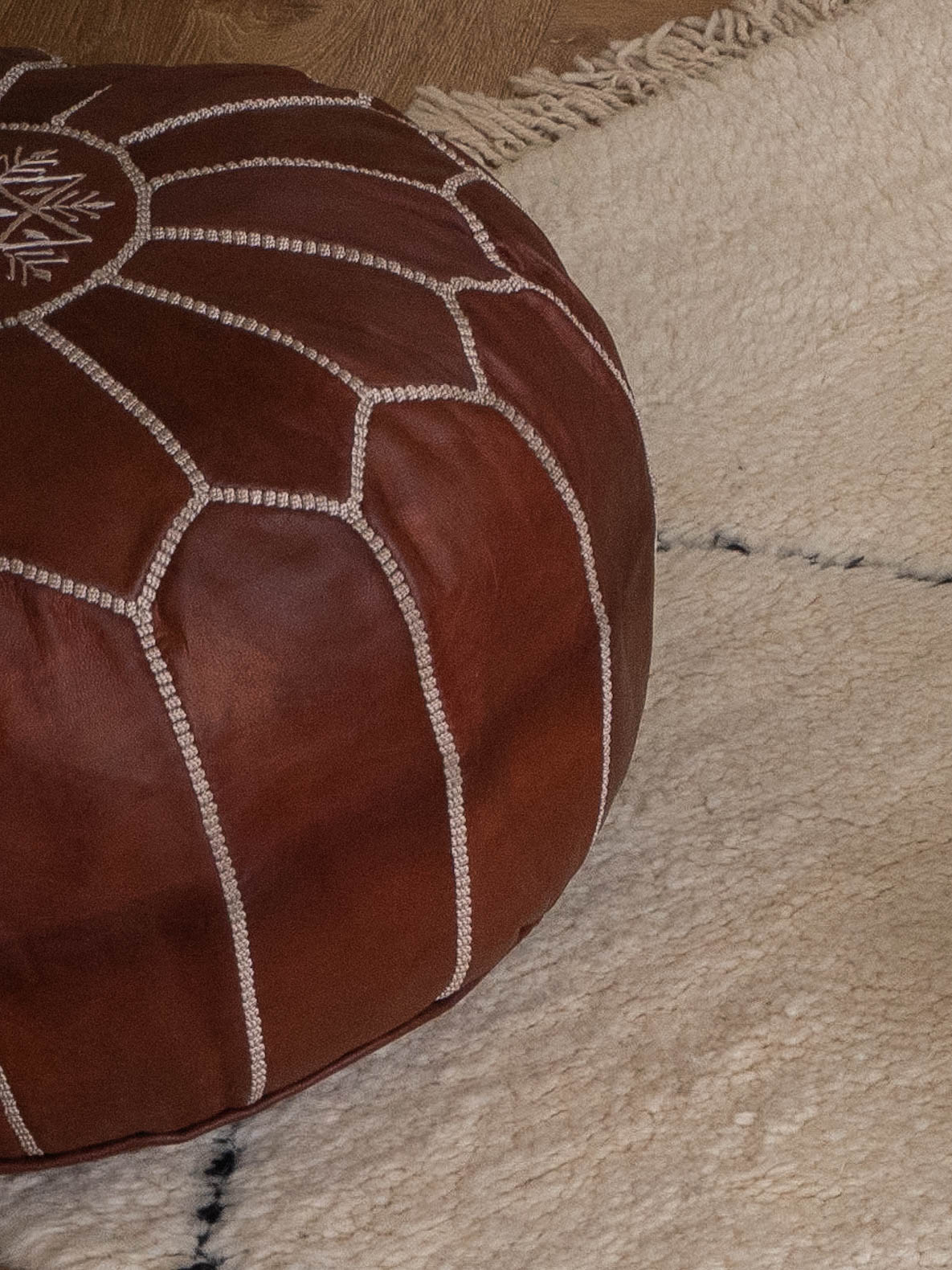 Марокканский кожаный пуф