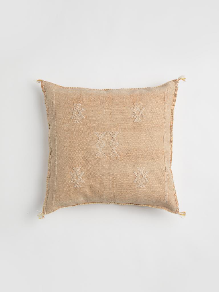 Подушка из шёлка алоэ вера Peach