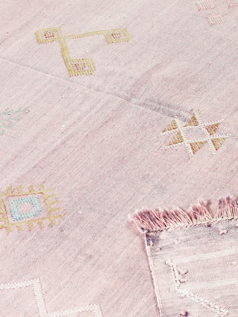 Марокканский ковёр из шёлка алоэ вера 154х95 см