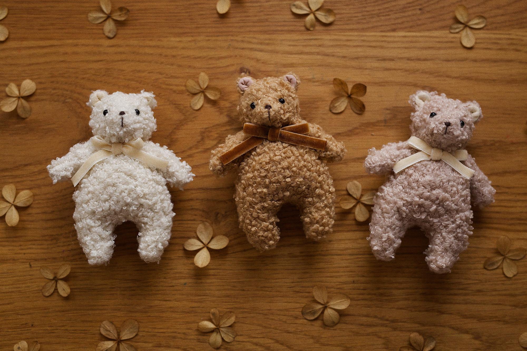 Плюшевый медвежонок