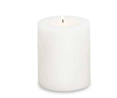 Edzard. Свеча Cornelius высота 12 см/диаметр 10 см