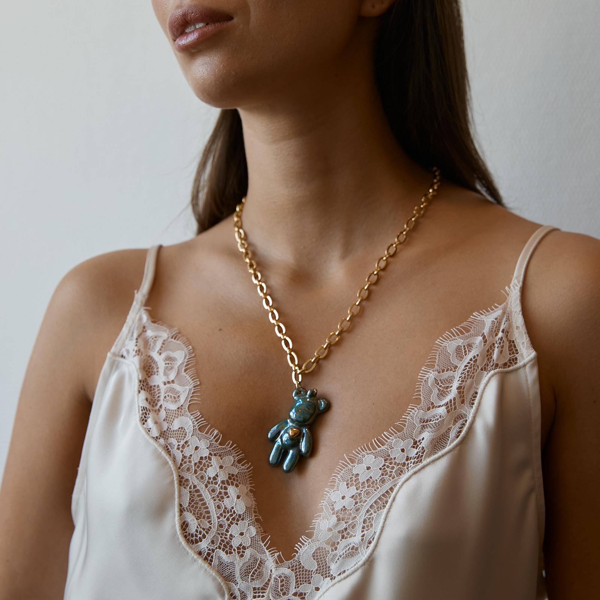 Кулон Мишка Дракон перламутровый на цепи в золоте