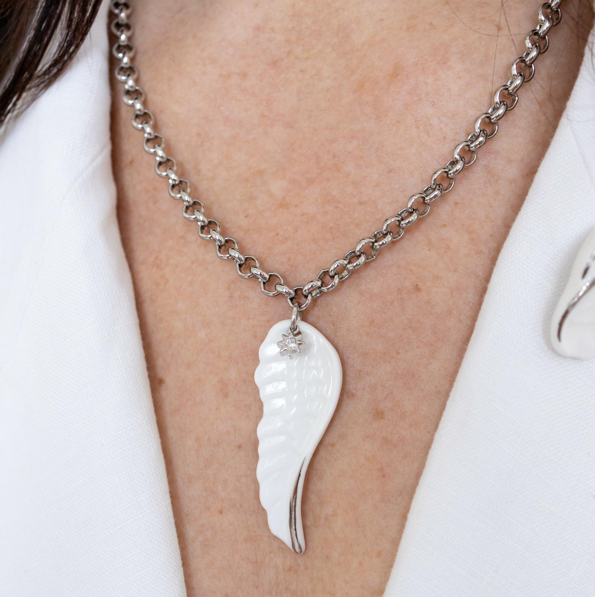 Кулон "Со мной ты расправишь Крылья" белый с платиной