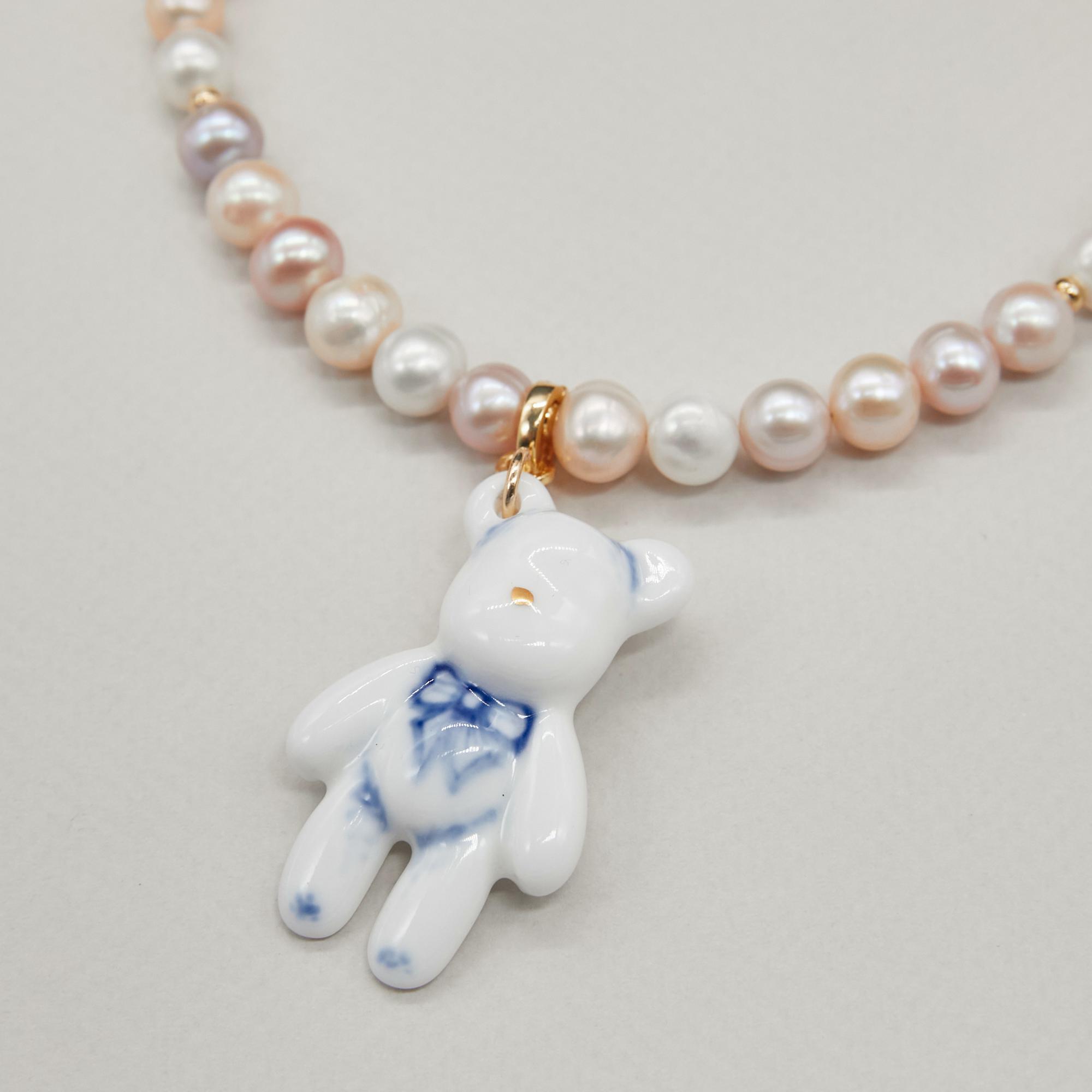 Кулон съемный мишка роспись бантик с жемчугом в золоте