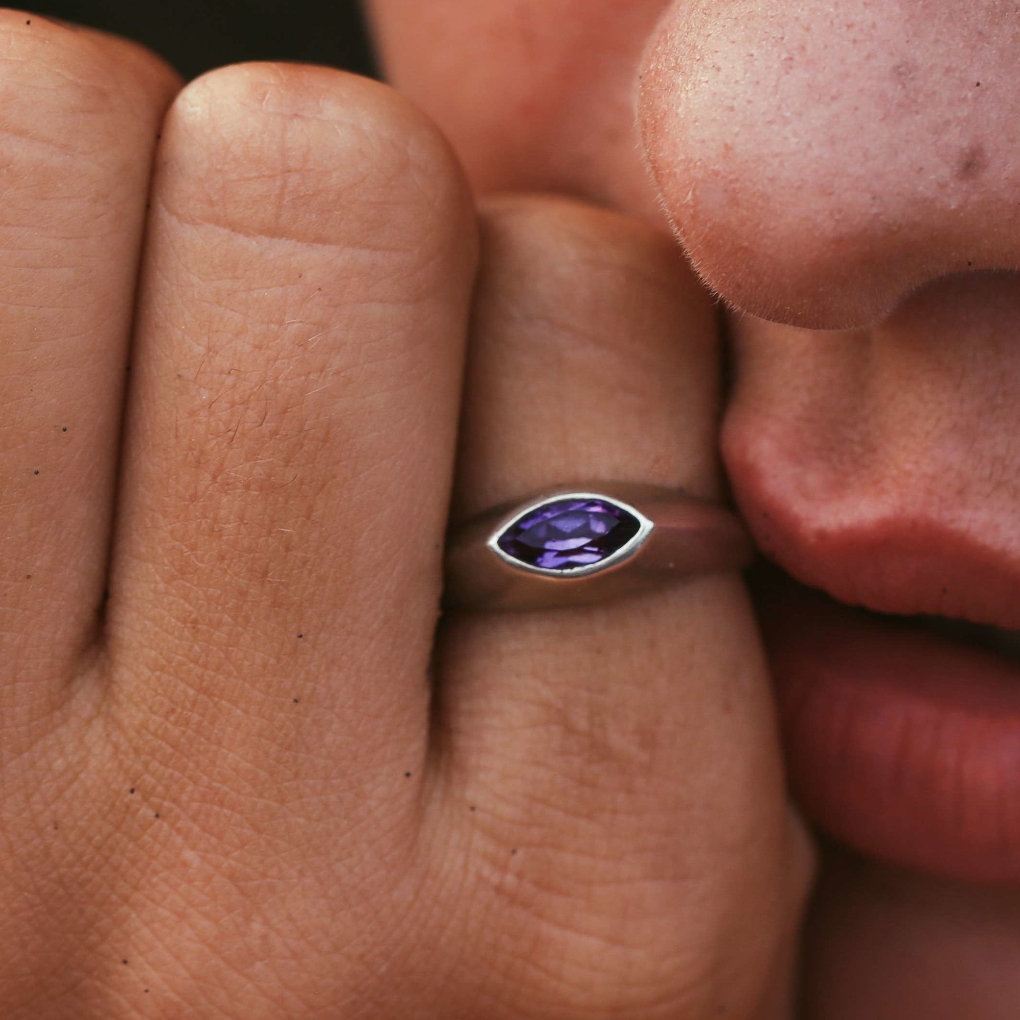 Кольцо с аметистом WAVES & GEMS