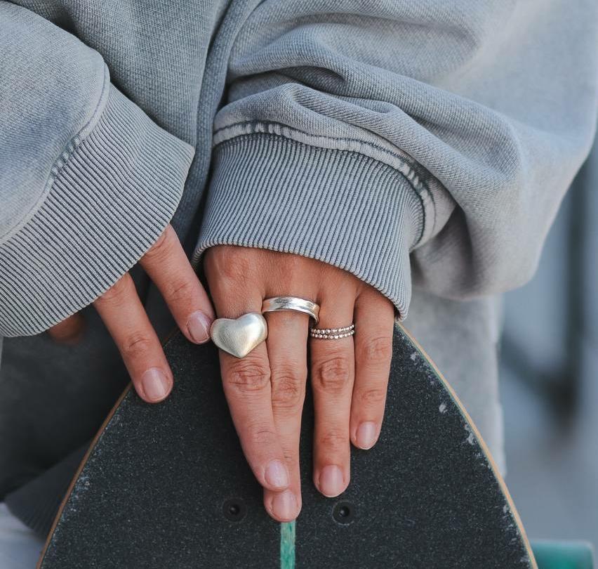 Кольцо сердце матовое