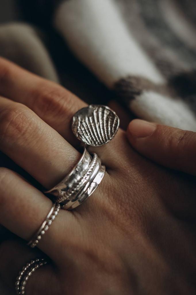 Кольцо ракушка