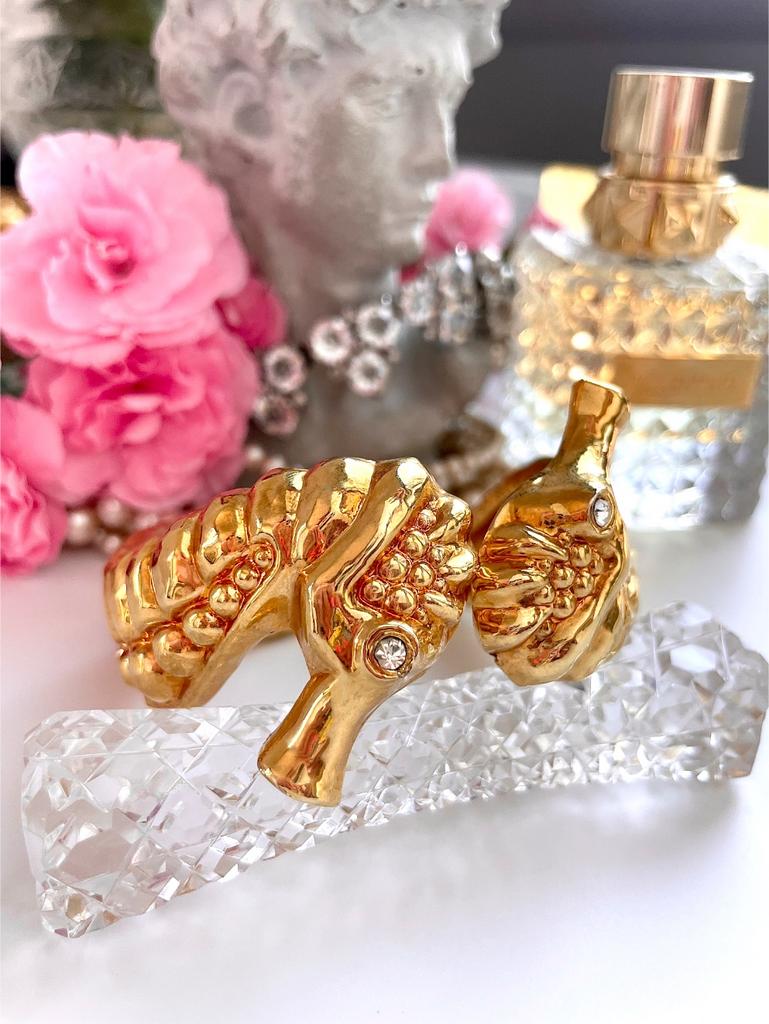 Браслет в виде морских коньков