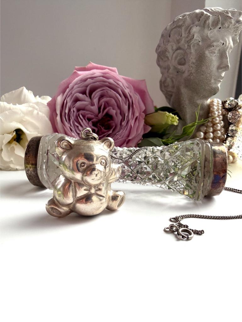 Кулон медвежонок