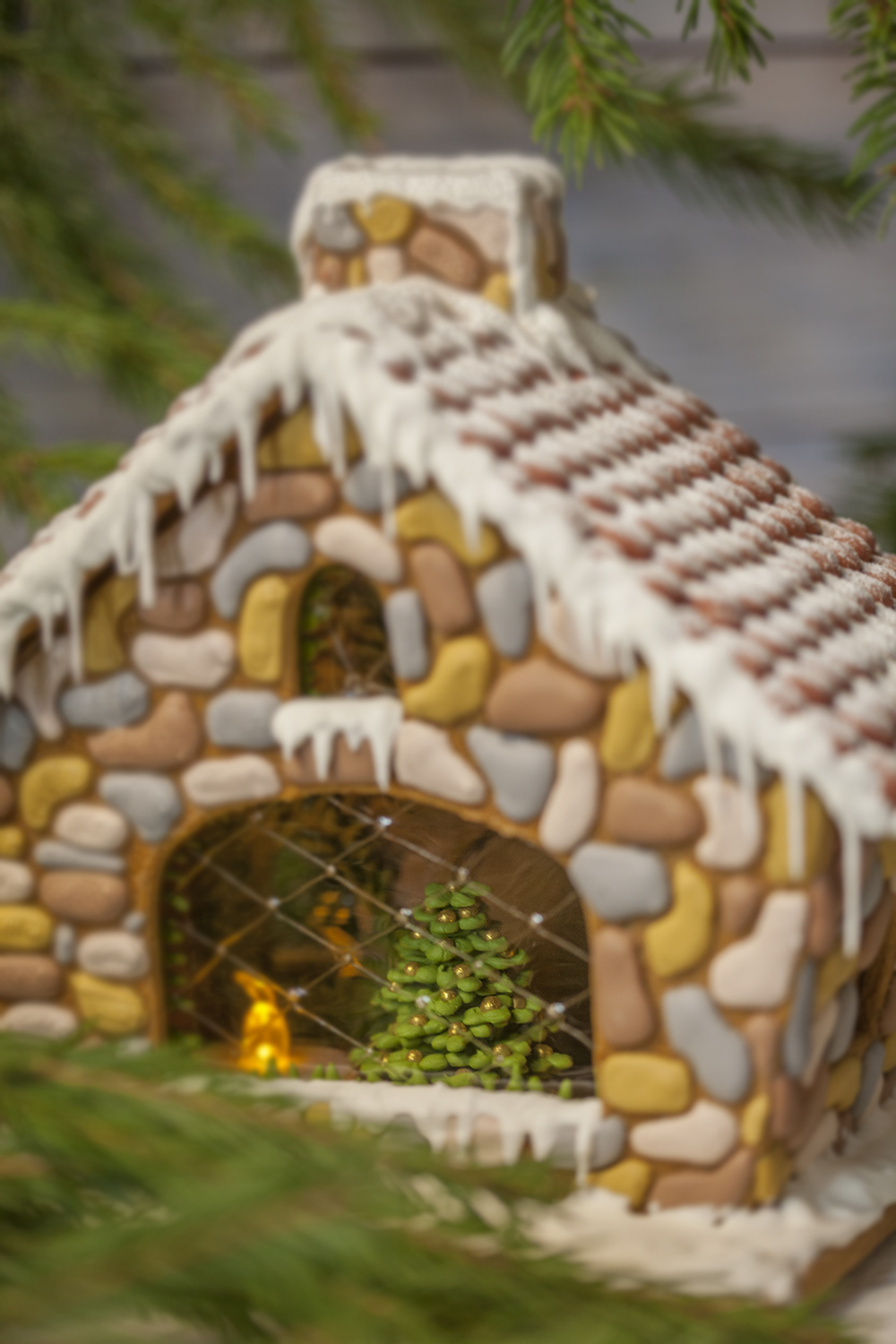 Пряничная композиция "Шале" - домик с елочкой