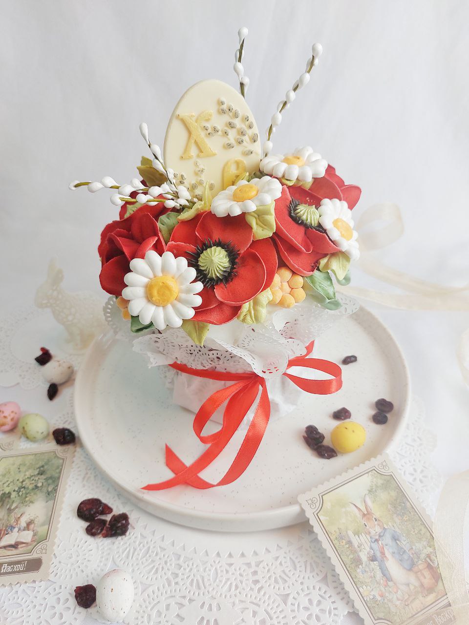 Кулич и новый декор "Маки"