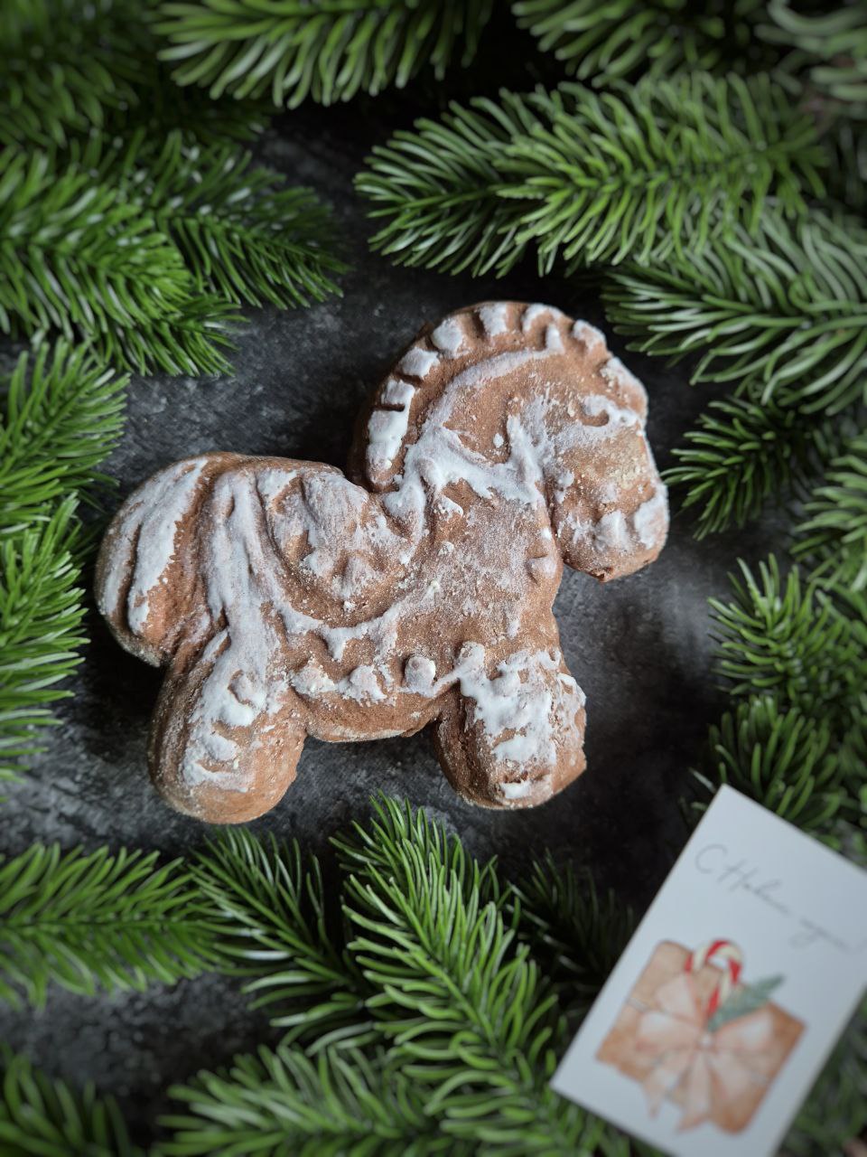 Символ года - пряничная лошадка с начинкой