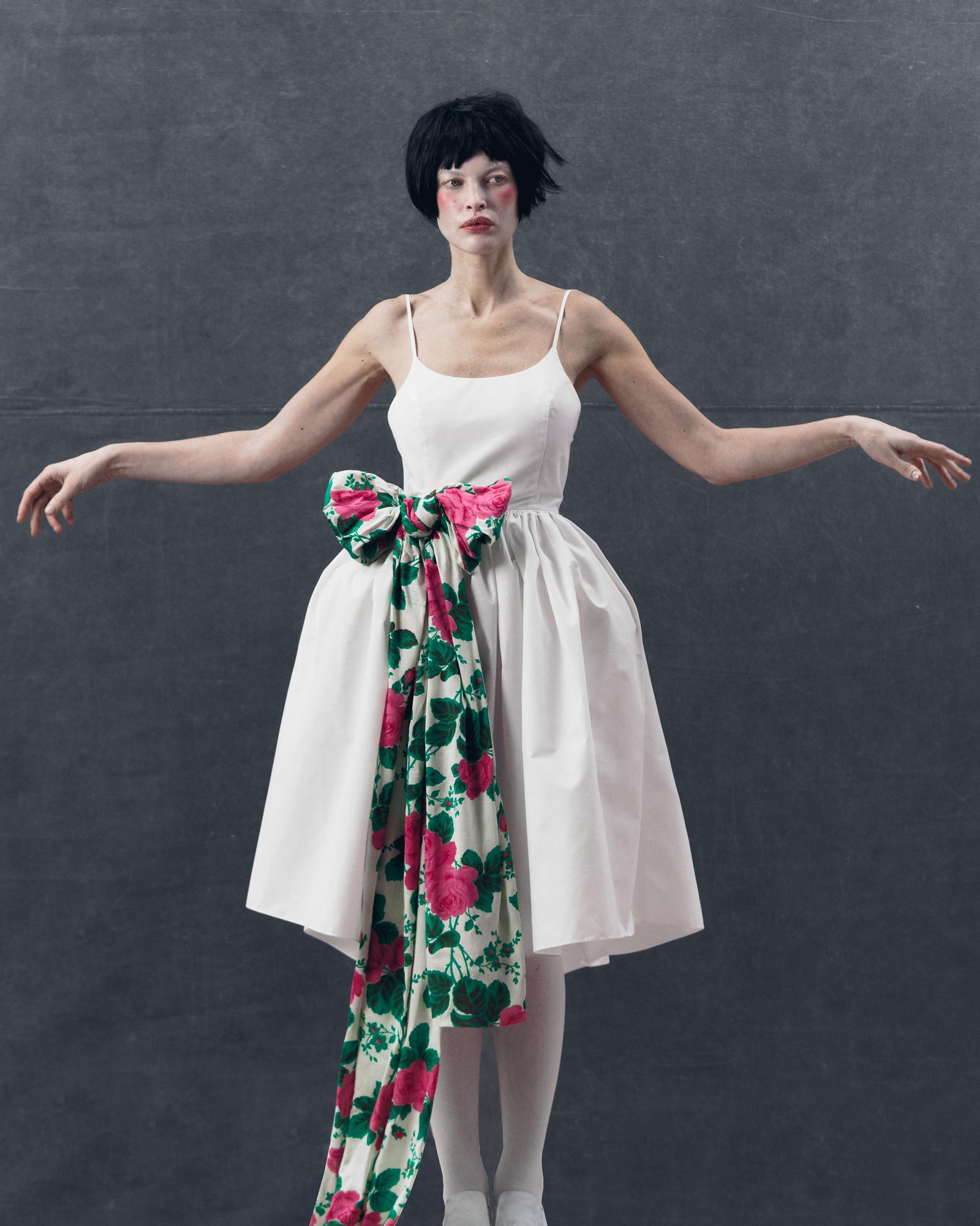 WHITE DRESS with BOW___        ПЛАТЬЕ с БАНТОМ