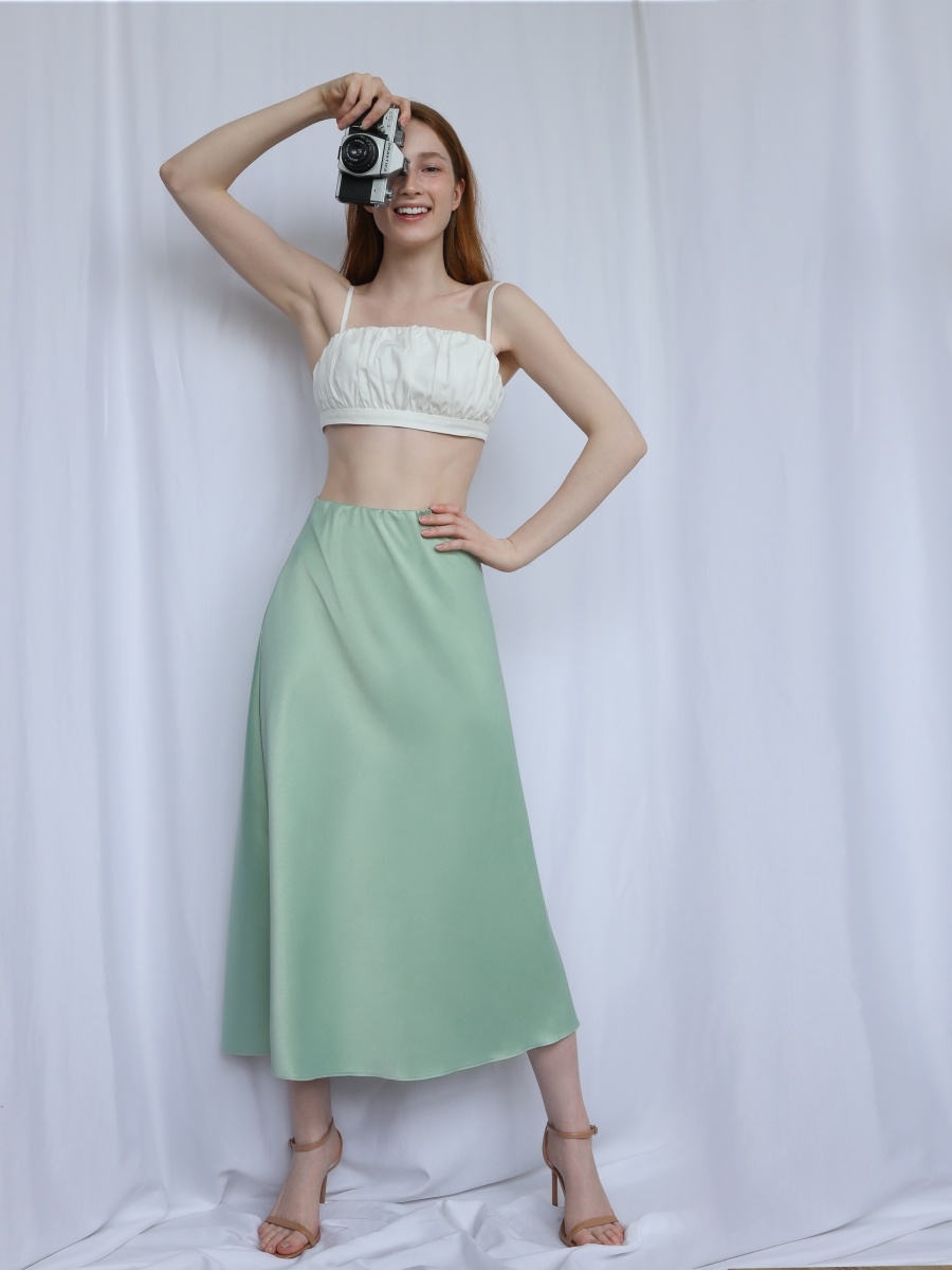 Юбка миди атласная (артикул 15996544/фисташковый)