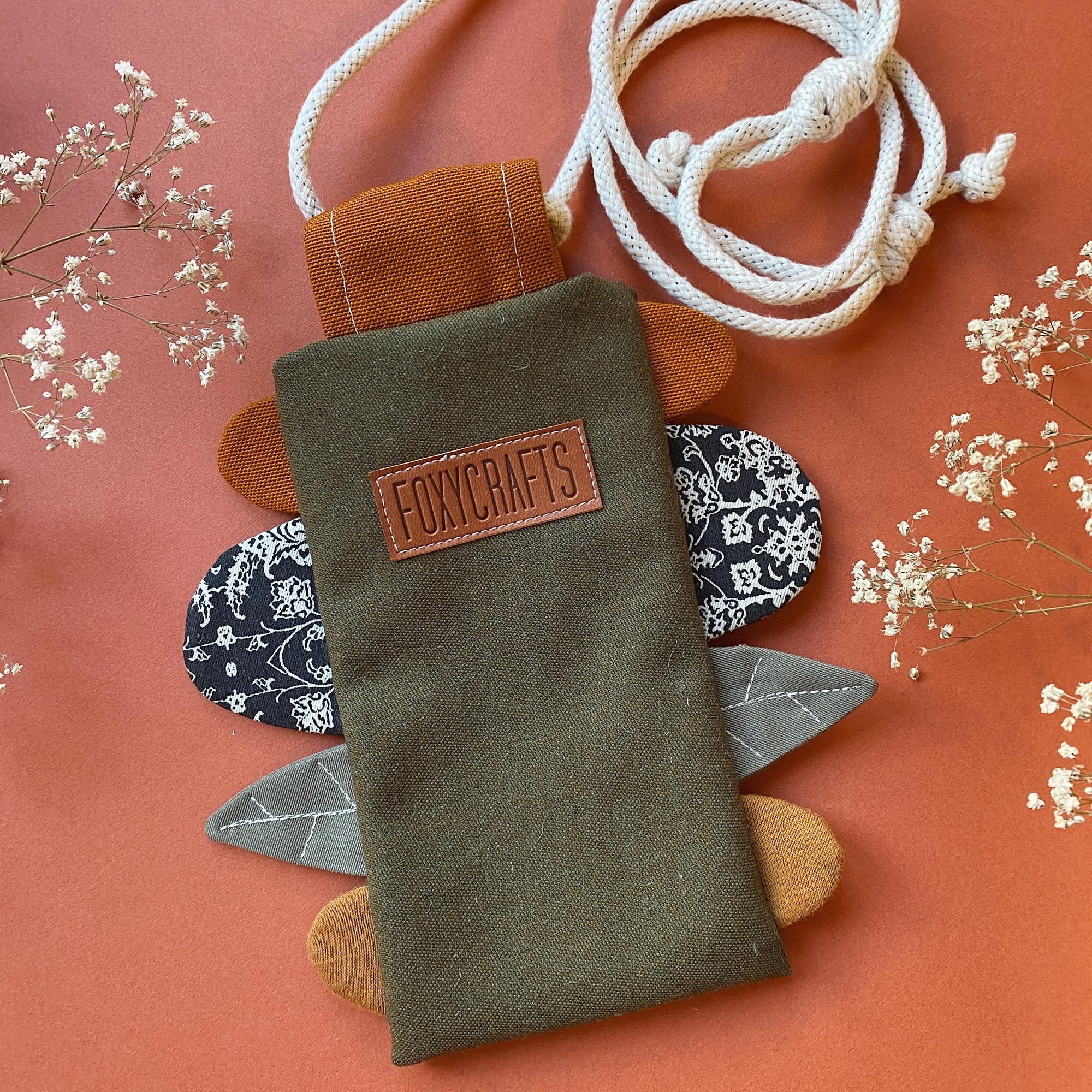 Сумочка для телефона ФЛОКС из шерсти